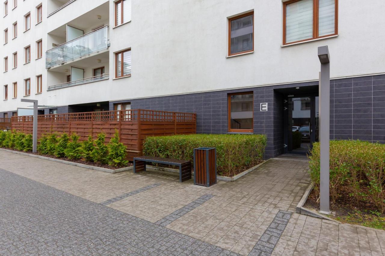 Apartament Na Woli Sowinskiego By Noclegi Renters Varsó Kültér fotó